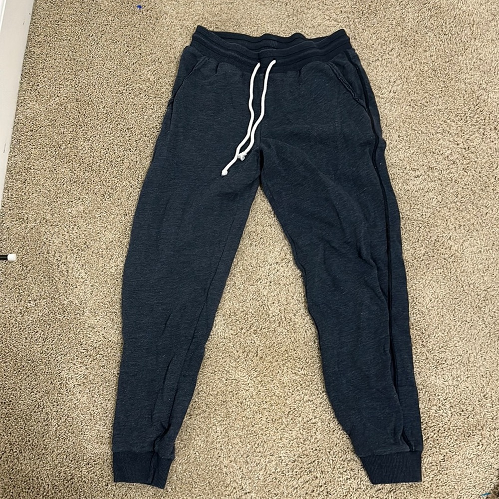 American Eagle joggers